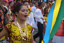 Der Festzug der Guelaguetza